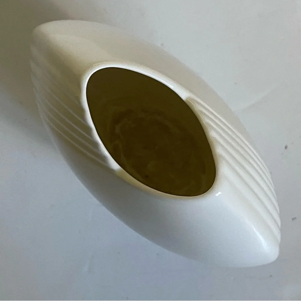 Art Deco Vase Christopher Stuart Tempest Bone China Y1510 White 6.5” Vintage EUC